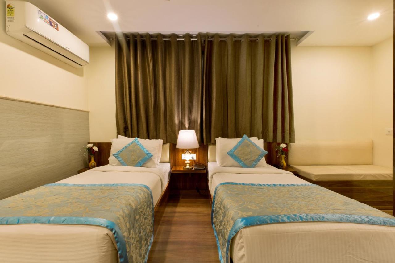 Hotel Viva Palace New Delhi Eksteriør billede